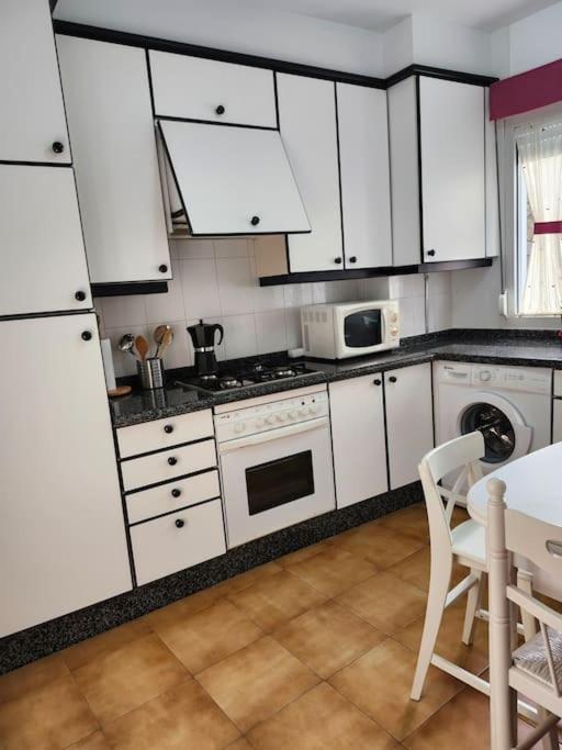 Апартаменты Duplex Rua Sol - Netflix Лахе Экстерьер фото
